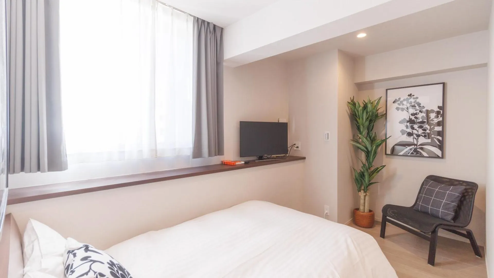 Lang Hotel Kameido: Convenient Stay with Netflix and Fireworks Views Tokyo Japan