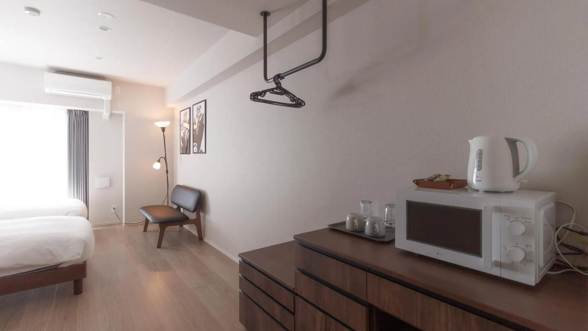 Lang Hotel Kameido: Convenient Stay with Netflix and Fireworks Views Tokyo 0*,